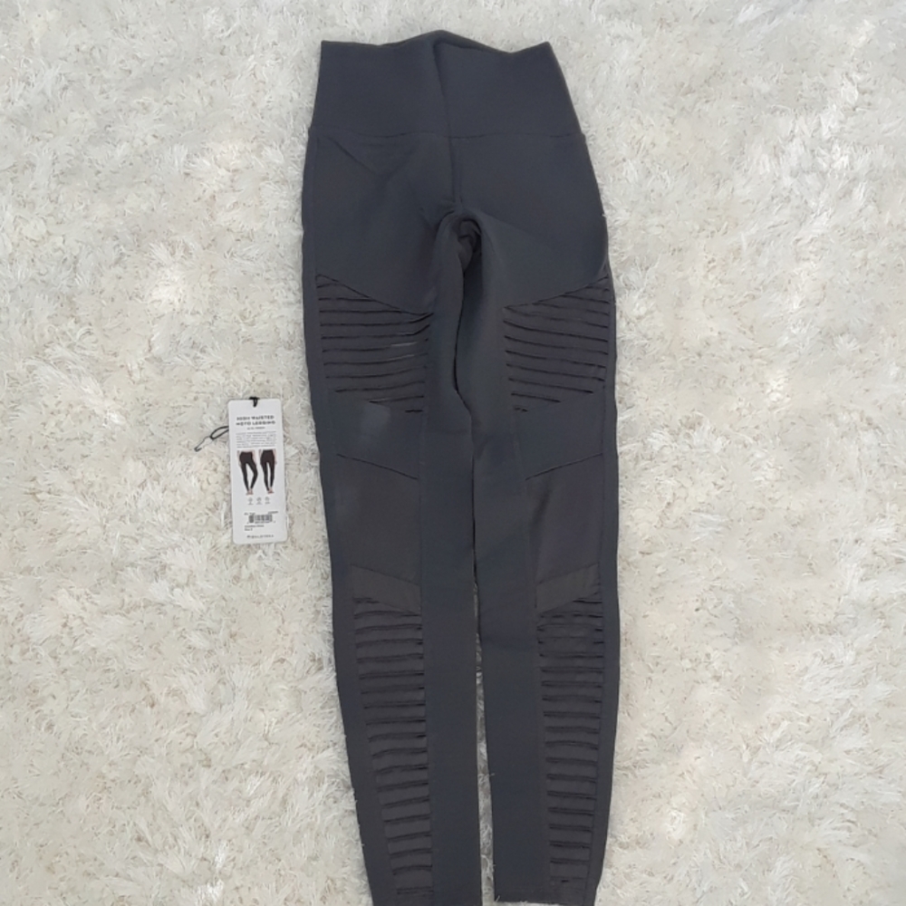 Alo yoga slate grey moto leggings Small